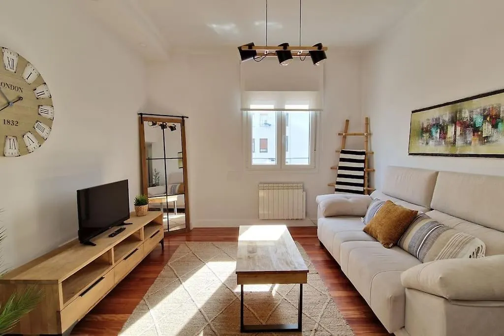 Cozy Apartment In The City Center By Aloha Bilbau